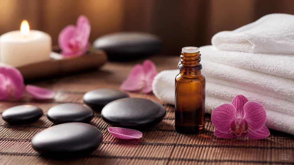 ماساژ ریلکسی و درمانی در رشت با خدمات حرفه‌ای