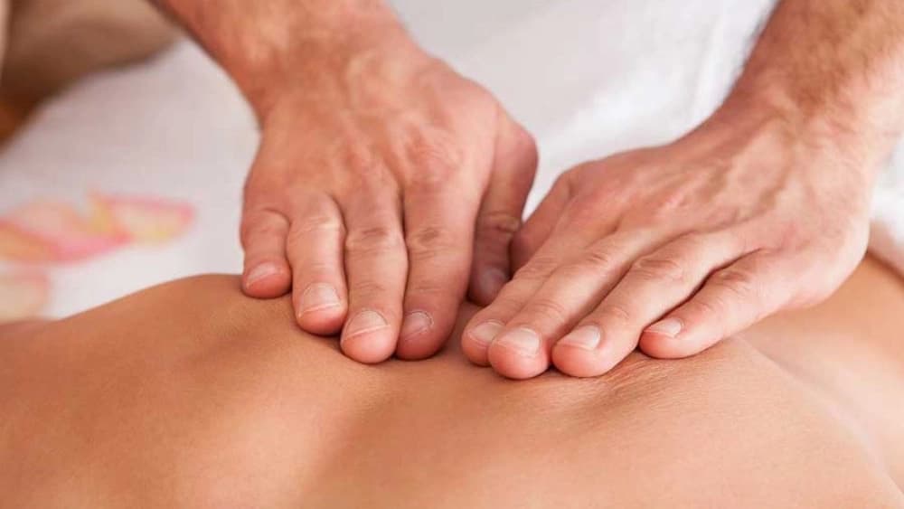 ماساژ سوئدی در مرکز ماساژ صالحی